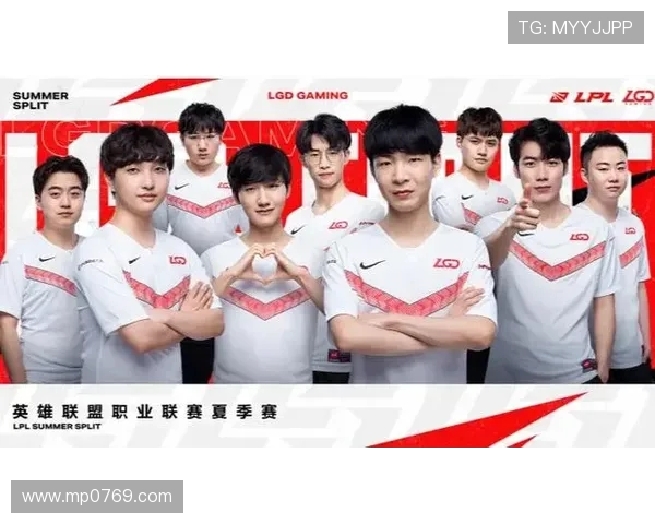 赛后分析IG与V5对决中的战术布局与关键决策探讨