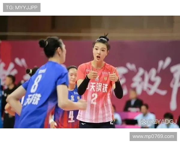 上海女排与河北女排激战正酣谁能在这场较量中笑到最后