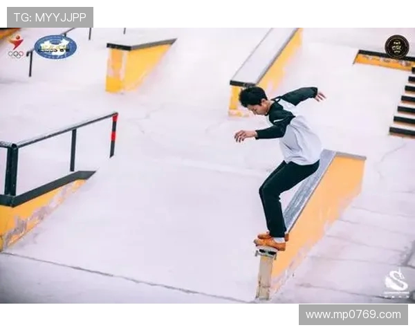 南京滑板队技术交流与创新探索聚焦滑板运动的未来发展